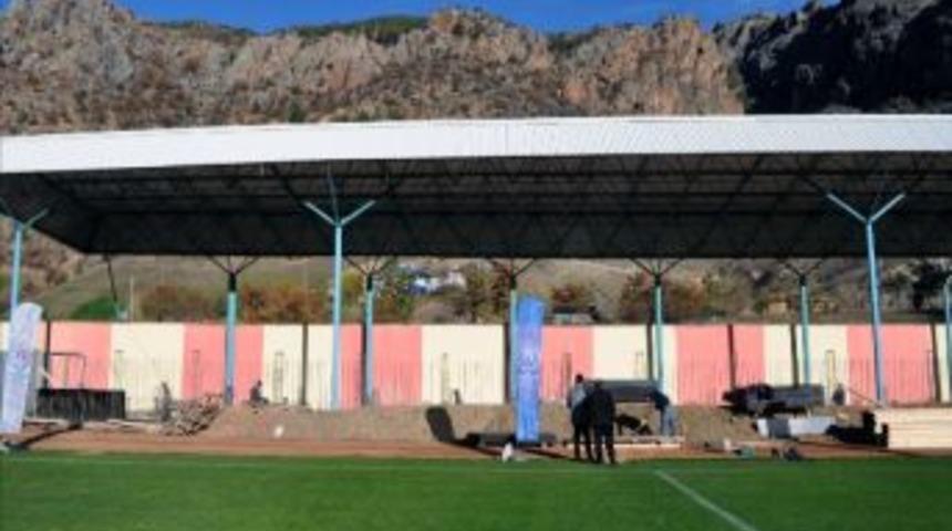 G&uuml;m&uuml;şhane Yeni Şehir Stadyumuna Ek Trib&uuml;n Yapılıyor