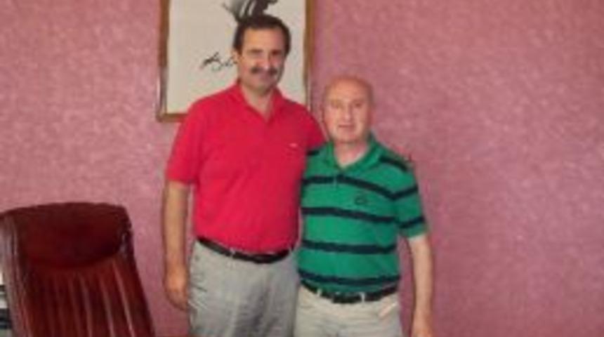 Trabzonpor Taftarlar Derneği Karab&uuml;kspor&rsquo;u Kutladı