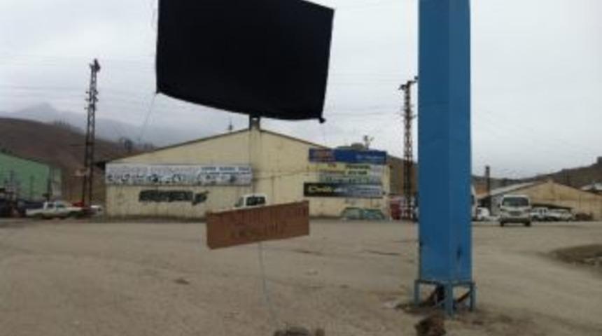 Y&uuml;ksekova'da Esnaf Dayanışması