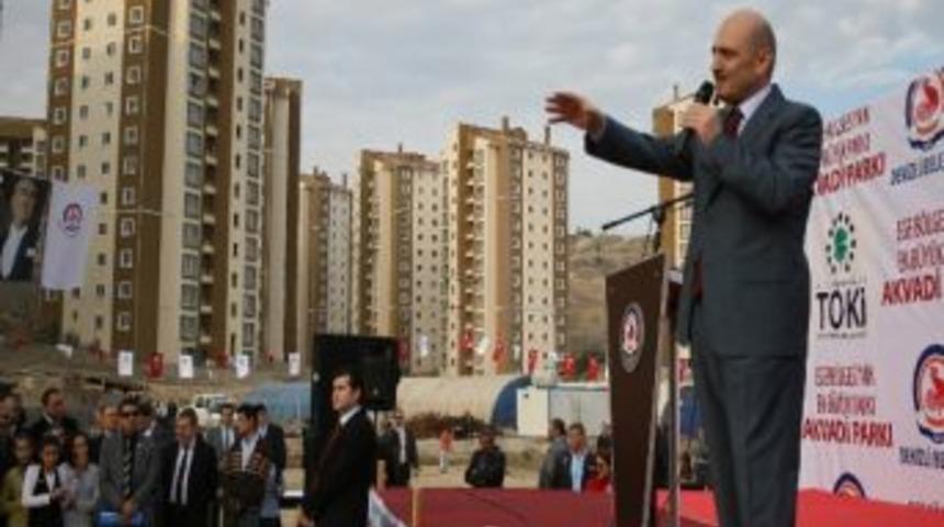 &Ccedil;evre Ve Şehircilik Bakanı Erdoğan Bayraktar: