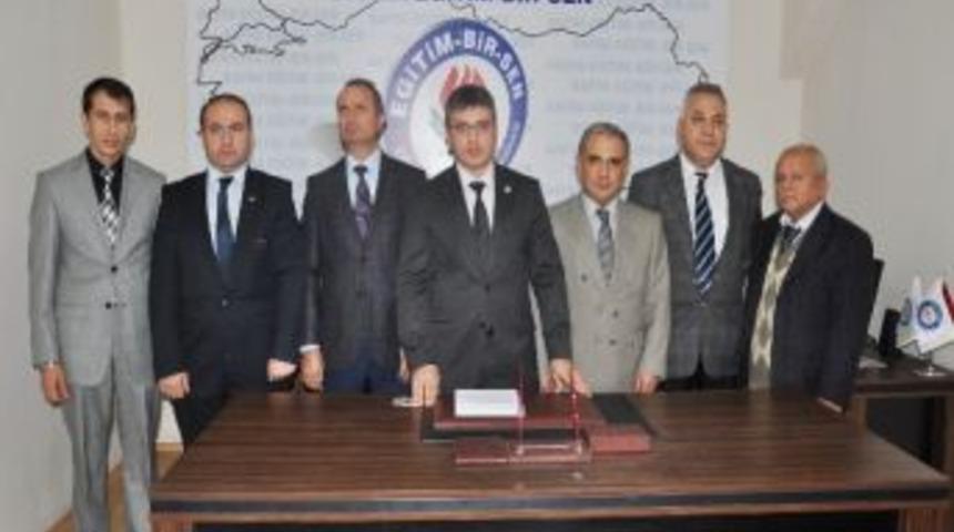 Memur-sen Bafra Şubesi İsrail'i Kınadı