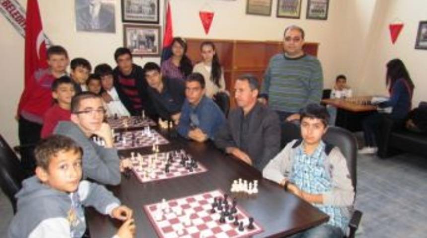 &Ouml;demiş Belediyespor Satran&ccedil; Şubesi, Lige İddialı Hazırlanıyor