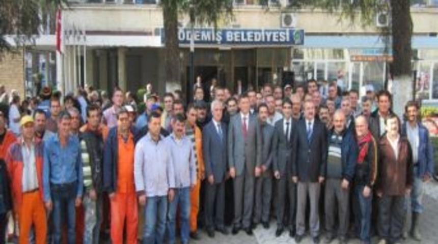 &Ouml;demiş Belediyesi İş&ccedil;ileri Sonunda Muradına Erdi