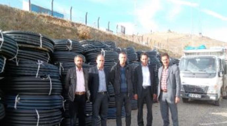 Demir&ouml;z&uuml;&rsquo;nde K&ouml;ylere İ&ccedil;me Suyu Borusu Verildi