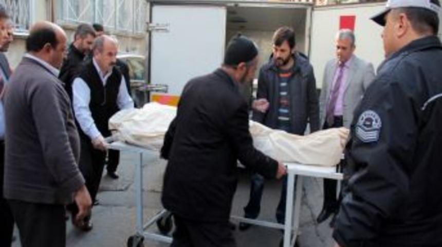 İlker Kaya'nın Cenazesi Morga Kaldırıldı