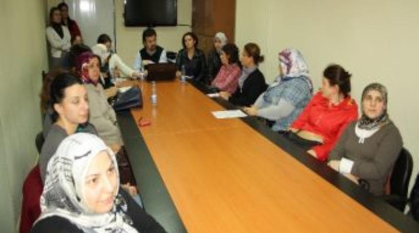 Rize'de Evde Sağlık Hizmeti Personeline Eğitim