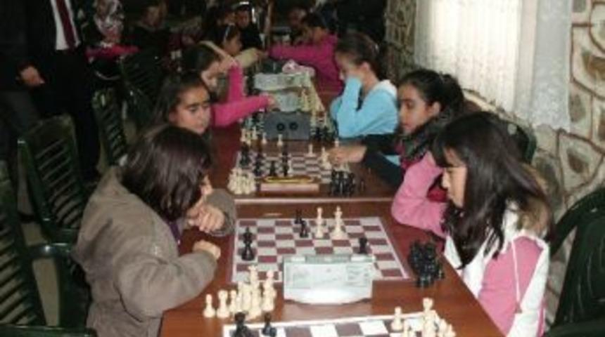 Minikler Satran&ccedil; İl Birinciliği M&uuml;sabakaları Tamamlandı