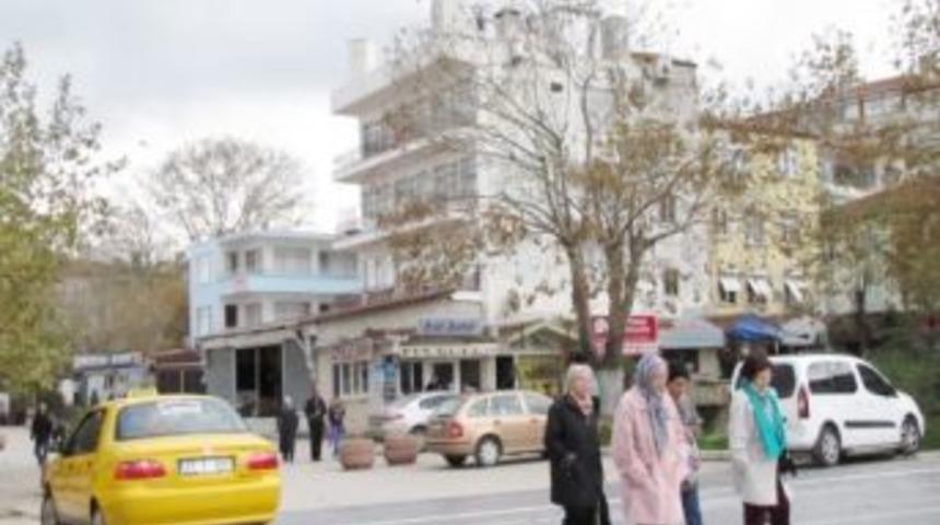 &Ccedil;ınarcıklılardan Baz İstasyonlarına Tepki