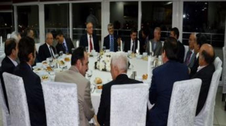 New York JFK Havalimanı, Burdur Mermeriyle Yenilenecek