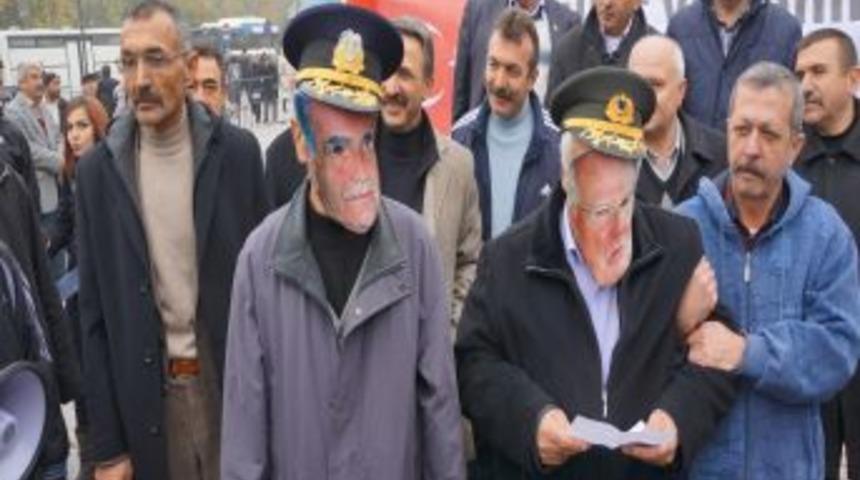 Milletin Vicdanı Mahkemesi, Evren Ve Şahinkaya&rsquo;ya Idam Kararı Verdi