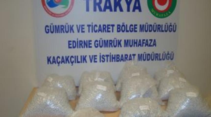 Kapıkule&rsquo;de 90 Kilogram Uyuşturucu Hap Ele Ge&ccedil;irildi