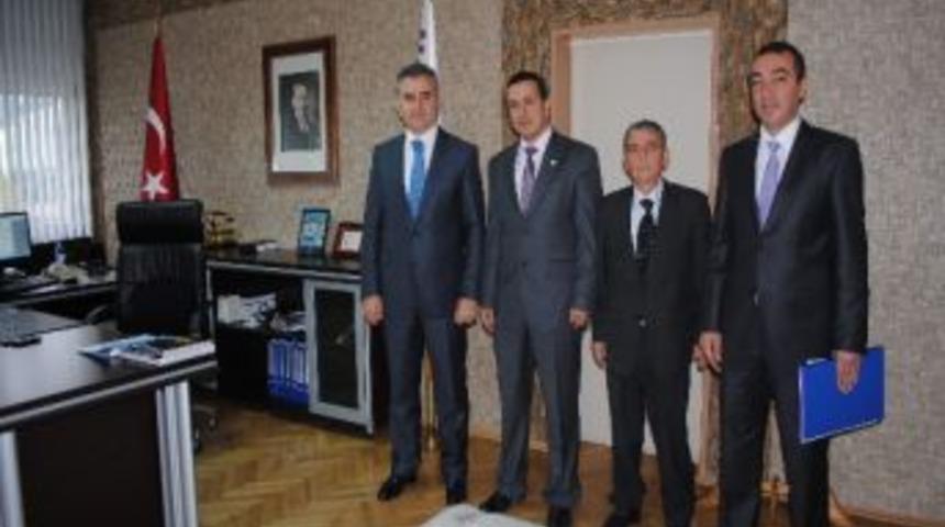 &Ccedil;alınan Bilgisayarı Bulunan Doktordan Polise Teşekk&uuml;r