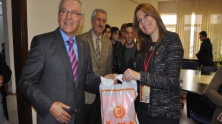 7 Ülkeden İnegöl'e Gelen Gençler Ab Projesi Çalışmalarına Başladı