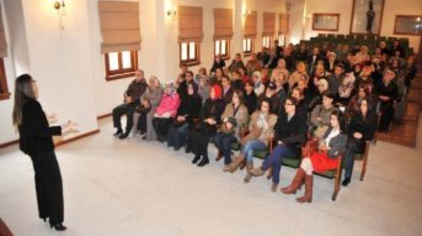 Altındağlı Ailelere “anne-baba Okulu”