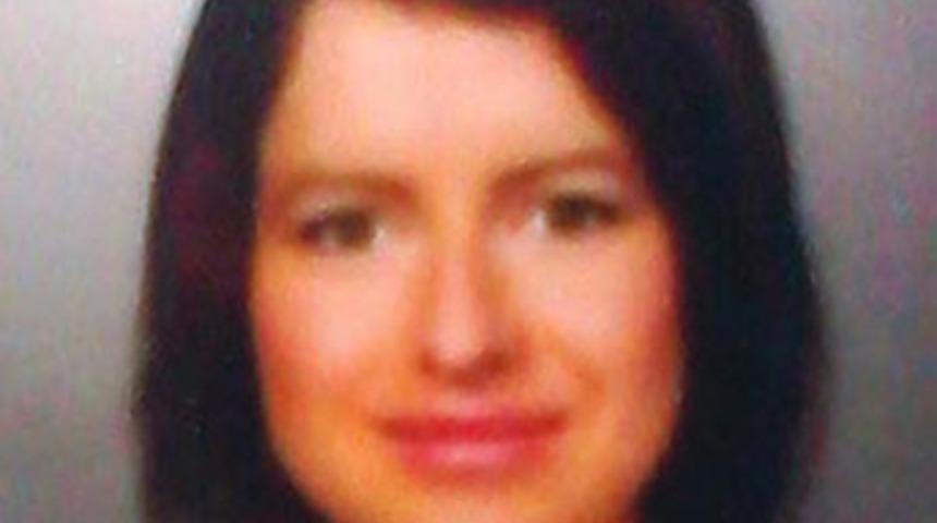 Hırsız hamile kadını boğazını keserek &ouml;ld&uuml;rd&uuml;