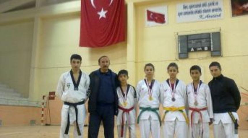 Elbistanlı Tekvandocuların Başarısı