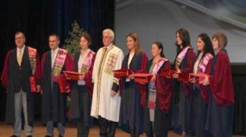 A&Uuml; &Uuml;niversitesi Rekt&ouml;r&uuml; Aydın: Yenilik&ccedil;i Bir D&uuml;nya &Uuml;niversitesiyiz