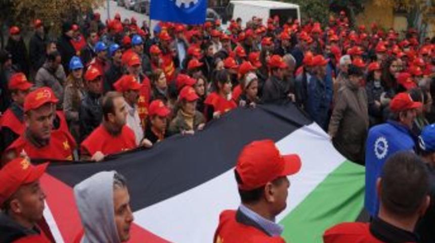 İsrail B&uuml;y&uuml;kel&ccedil;iliği &Ouml;n&uuml;nde 'Gazze' Protestosu