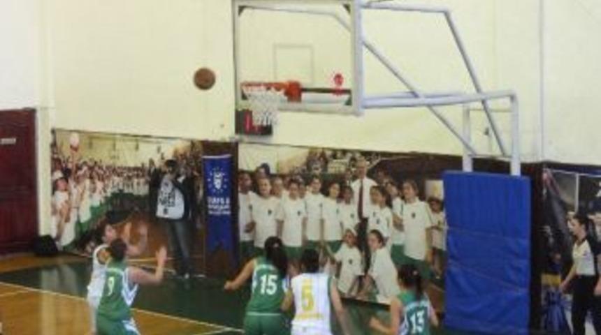 B&uuml;y&uuml;kşehirin Perileri 5&rsquo;te 5 Yaptı