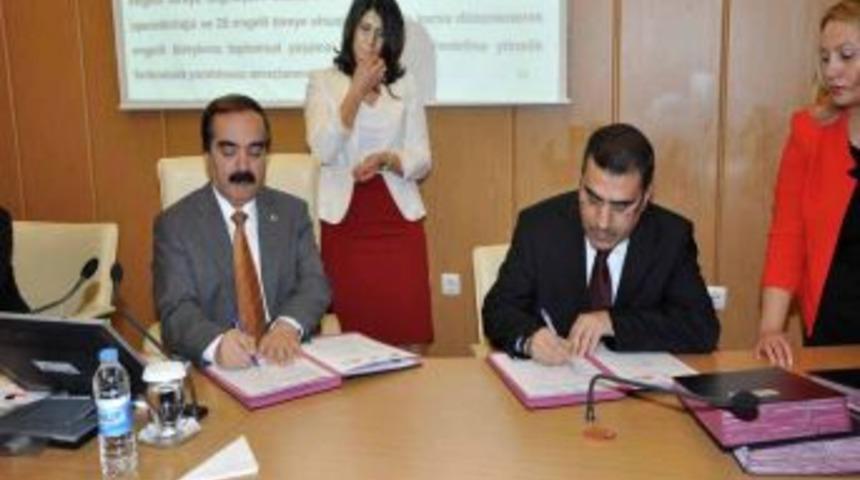 Y&uuml;reğir'in 2 Projesi Kabul Edildi, Belediye 8 Projeye De Ortak Oldu