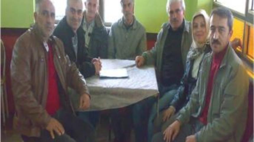 Tarım Danışmanları Fındık &Uuml;reticilerini Bilgilendiriyor