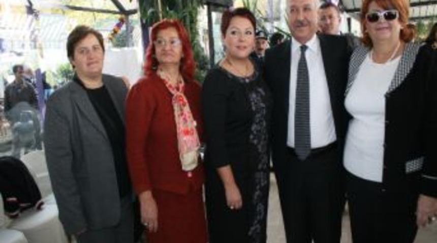 &ldquo;karşılıksız Sevgi G&uuml;n&uuml;&rdquo; Etkinliği