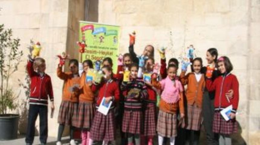 D&uuml;nya &Ccedil;ocuk G&uuml;n&uuml;de Kendi Oyuncaklarını Yaptılar