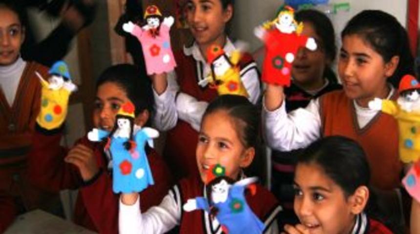 Kendi Oyuncaklarını Kendileri Yaptı