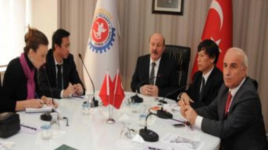 Vietnam'dan T&uuml;rk Işadamlarıyla Işbirliği &Ccedil;ağrısı