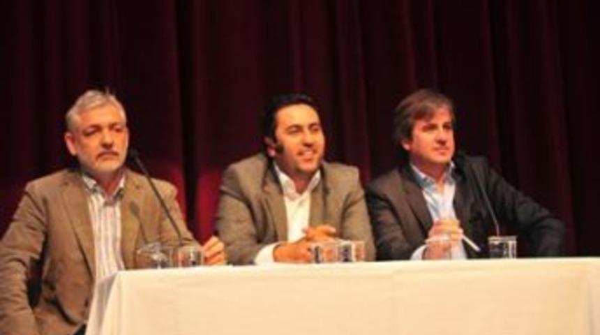 &Uuml;nl&uuml; spor yorumcuları gen&ccedil;lerle buluştu