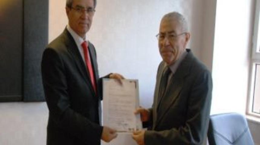 B&uuml;y&uuml;kkırcalı Okul Yaptırıyor