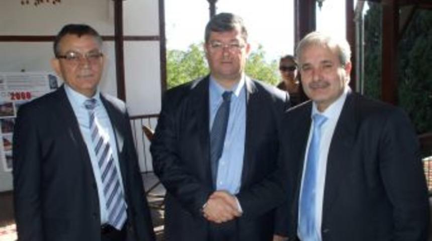 İspaha&rsquo;dan Başkan &Ouml;zgan&rsquo;a Ziyaret