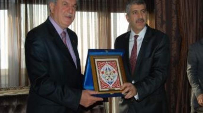 Tdbb Yunus Emre Enstit&uuml;s&uuml; Arasında İşbirliği Protokol&uuml;