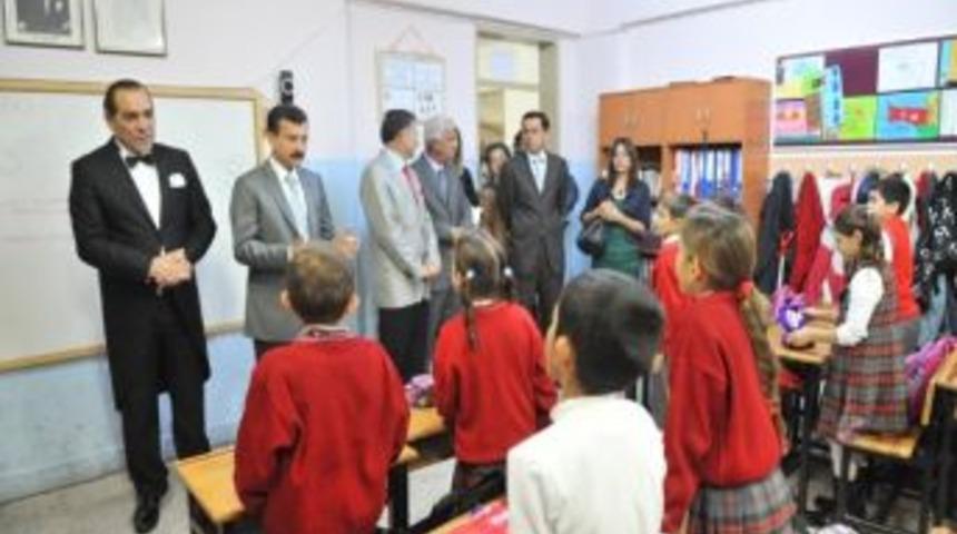 Tatı&rsquo;dan &Ouml;ğrencilere &ldquo;atat&uuml;rk&rdquo; Kitapları