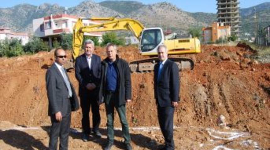 Akpınar Deresi&rsquo;nin Islah &Ccedil;alışması Başladı