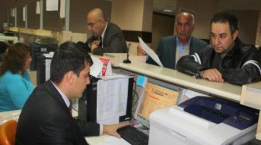 Toroslar&rsquo;da Vergi &Ouml;demeleri İ&ccedil;in Vezneler Haftasonu Da A&ccedil;ık