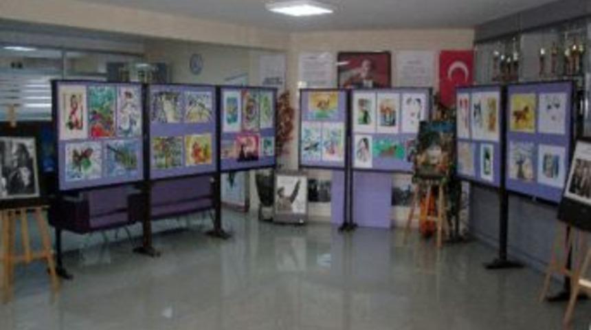 &Uuml;ftade Koleji&rsquo;nde Cam Baskı Resim Şenliği