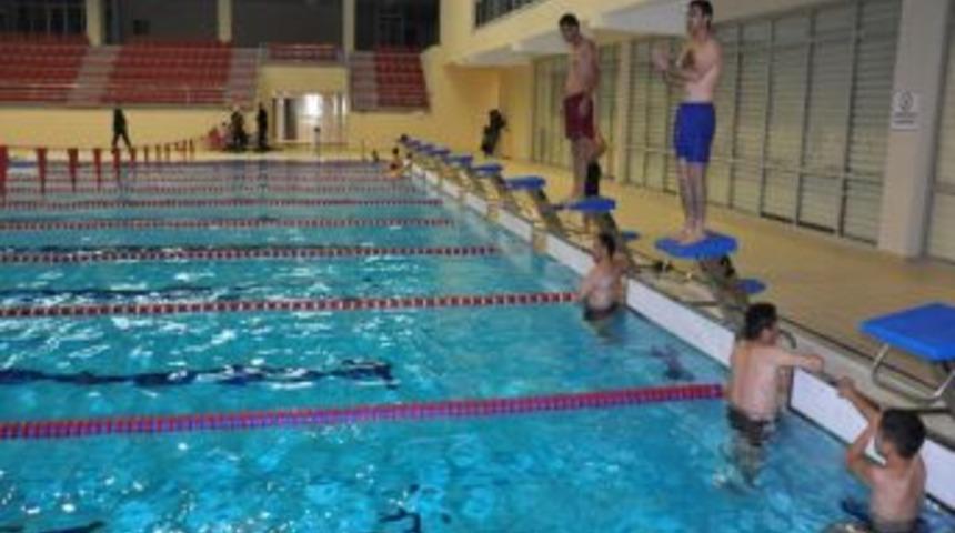 Olimpik Y&uuml;zme Havuzu Hizmete Sunuldu