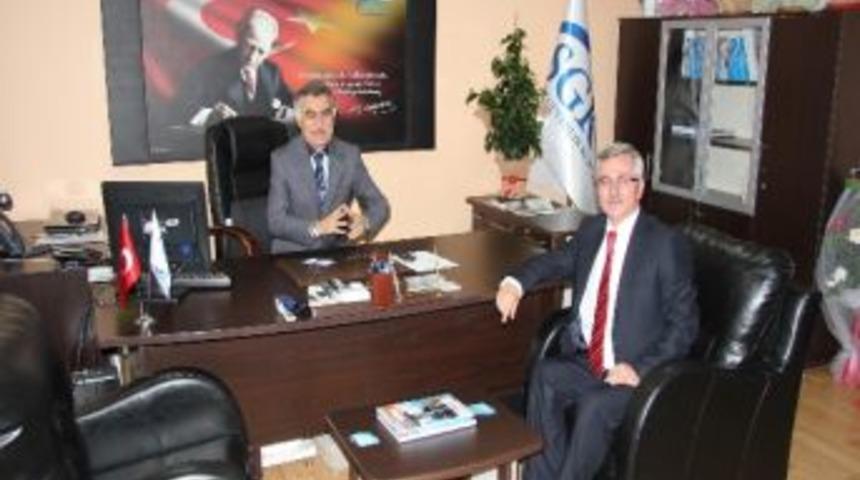Başkan &Ccedil;ağlayan, Sgk İl M&uuml;d&uuml;r&uuml; Halcı&rsquo;yı Ziyaret Etti