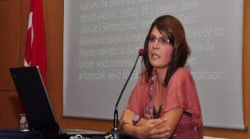 Esog&uuml;&rsquo;de Tıp Konuşmaları