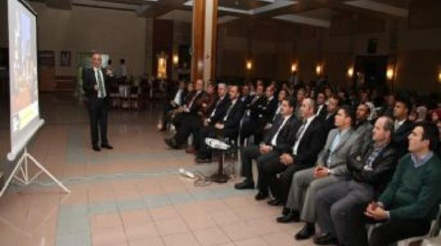 Başkan Akbaş Bilgilendirme Toplantısı D&uuml;zenledi