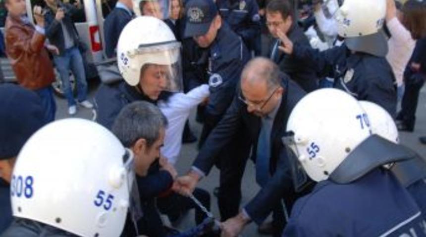 Samsun'da Zincirli Eyleme 4 G&ouml;zaltı