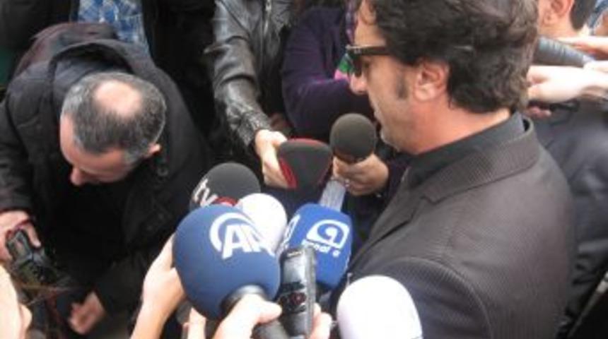 M&uuml;zisyen Cemil &Ouml;zeren Son Yolculuğuna Uğurlandı