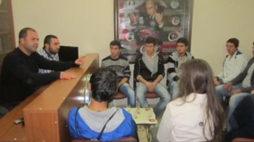 Nazilli &Uuml;lk&uuml; Ocağı&rsquo;nda Eğitim Seminerler Devam Ediyor