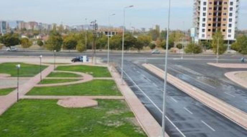 Kocasinan&rsquo;da Fazilet Caddesi&rsquo;nin İlk Etabı Tamam