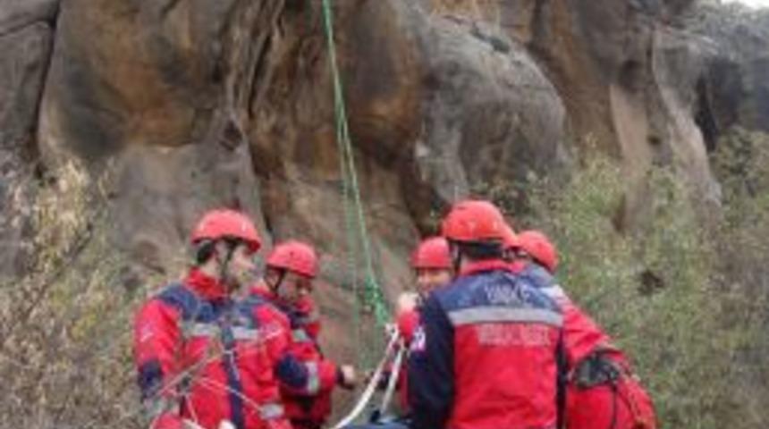 Nevşehir UMKE, Kanyonda Tatbikat Yaptı
