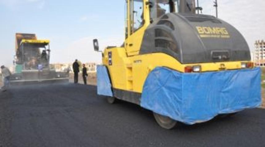 Bağlar&rsquo;ın Yolları Asfaltlanıyor