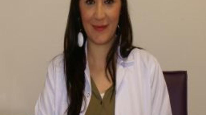 Diş Sağlığı İ&ccedil;in Beslenmeye Dikkat