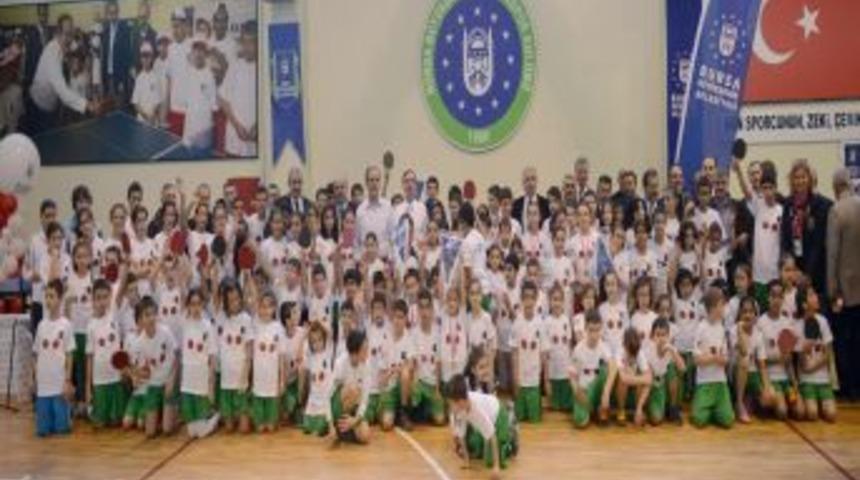 Masa Tenisi Yıldızları Bursa'da Yetişecek