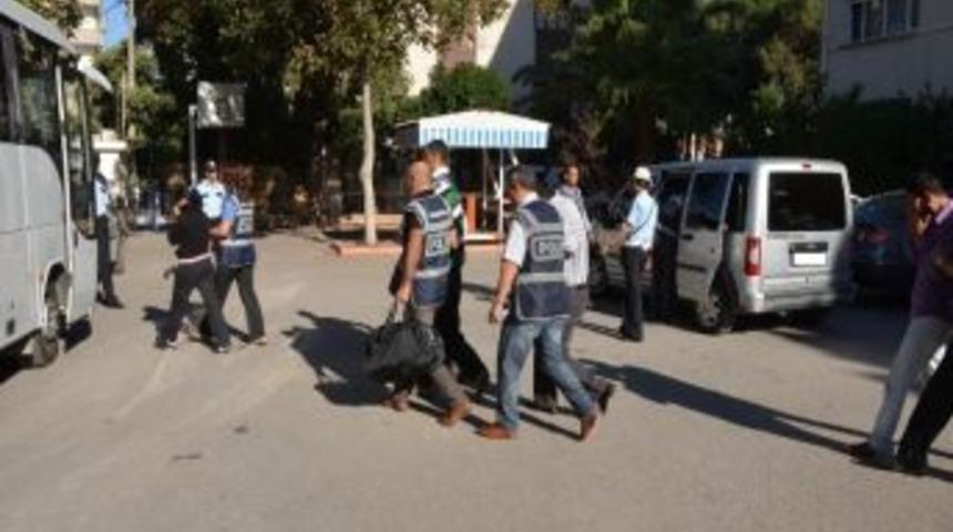 Osmaniye&rsquo;de Aranan 36 Kişi Yakalandı